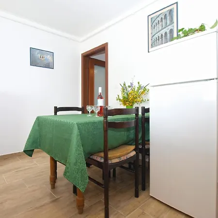 Fuer 4 Personen Ca 40 Qm In Pula, Istrien Istrische Riviera Pula