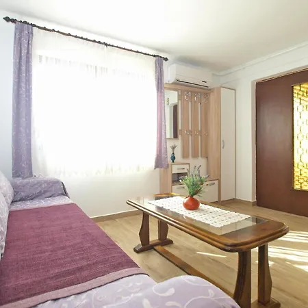 Fuer 4 Personen Ca 40 Qm In Pula, Istrien Istrische Riviera Apartment
