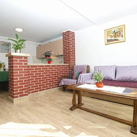 Fuer 4 Personen Ca 40 Qm In Pula, Istrien Istrische Riviera Apartment