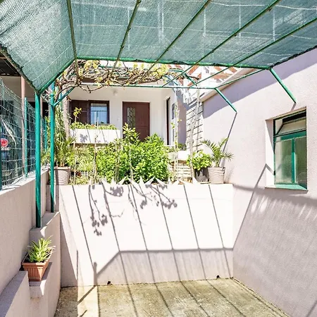 Fuer 4 Personen Ca 40 Qm In Pula, Istrien Istrische Riviera Apartment *